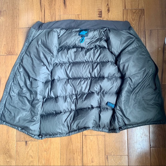 Eastern Mountain Sports Down Puffer Vest - Picture 3 of 7